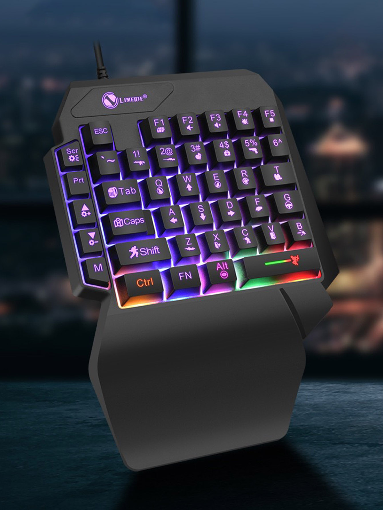 Gaming Keyboard Half - لوحة مفاتيح سلكية ميكانيكية خفيفة بيد