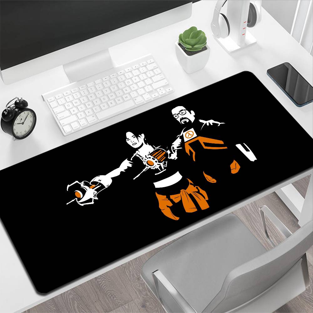 نصف الحياة كبيرة ماوس الوسادة  - مراجعة Gaming Keyboard Half وسعره